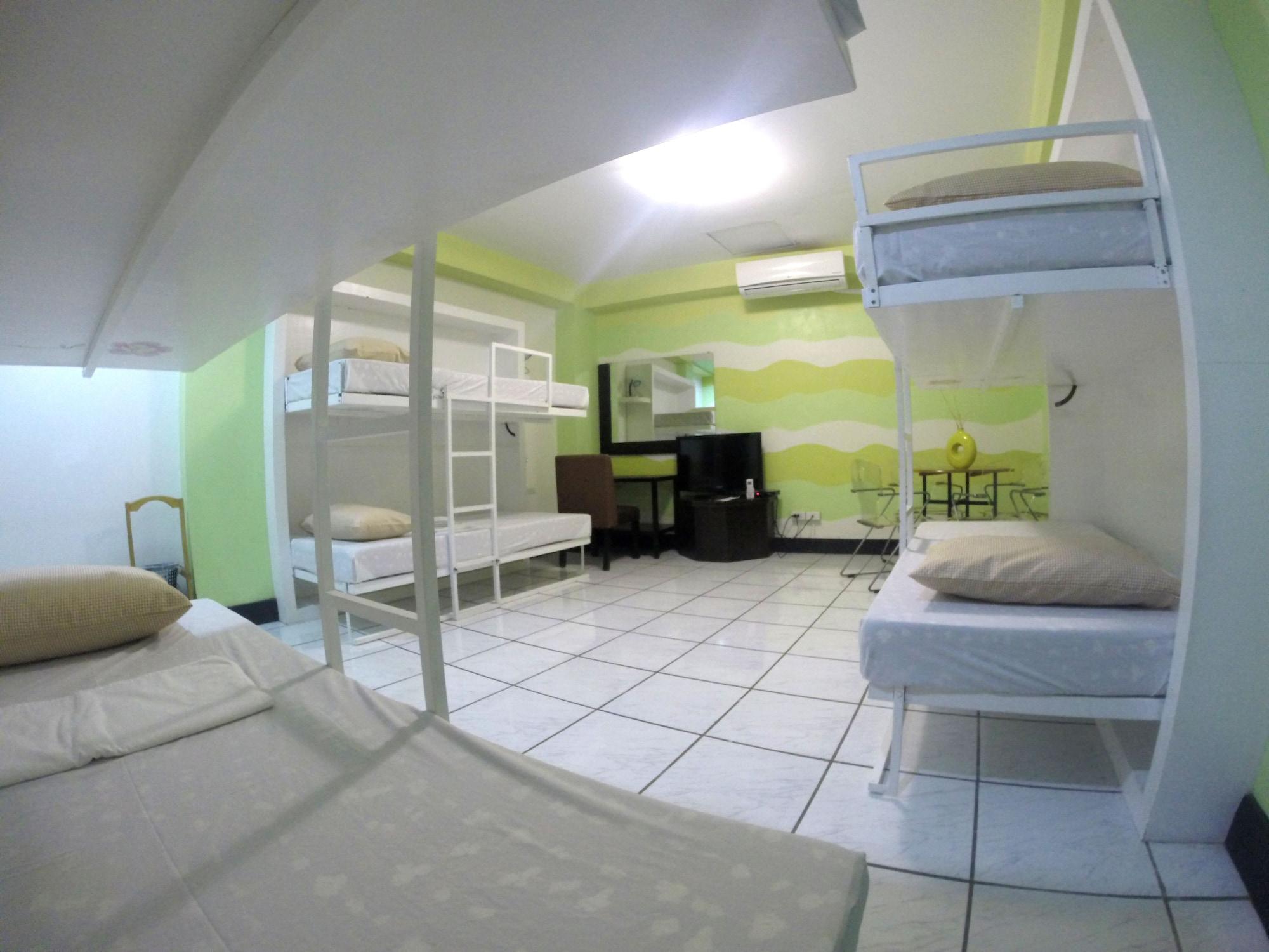 Urban Inn Iloilo Buitenkant foto