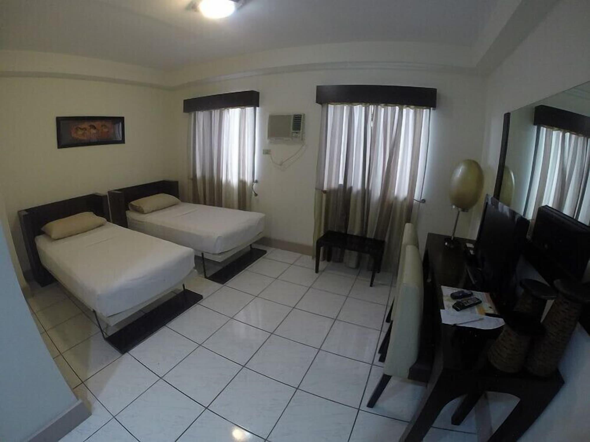 Urban Inn Iloilo Buitenkant foto