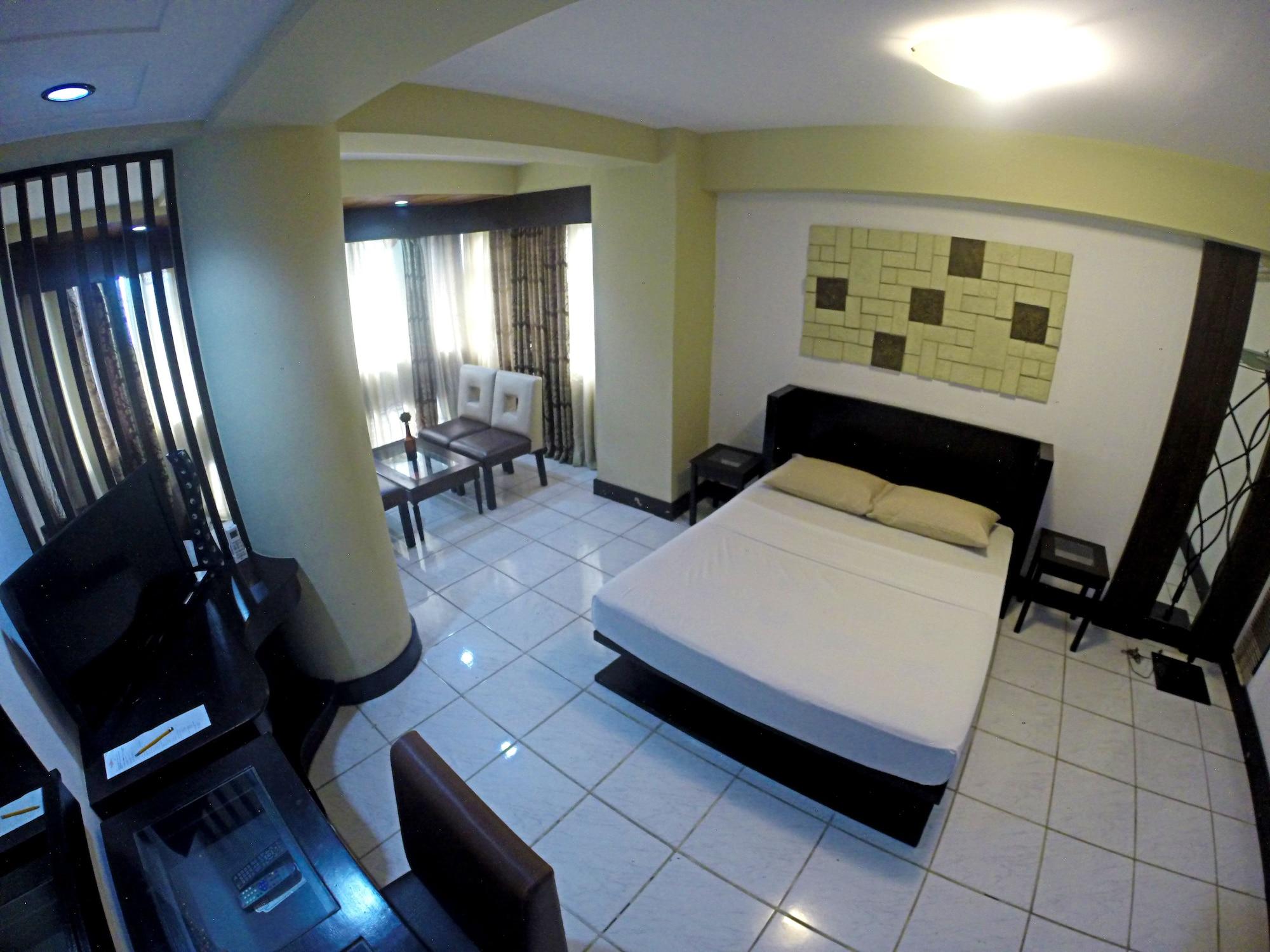 Urban Inn Iloilo Buitenkant foto
